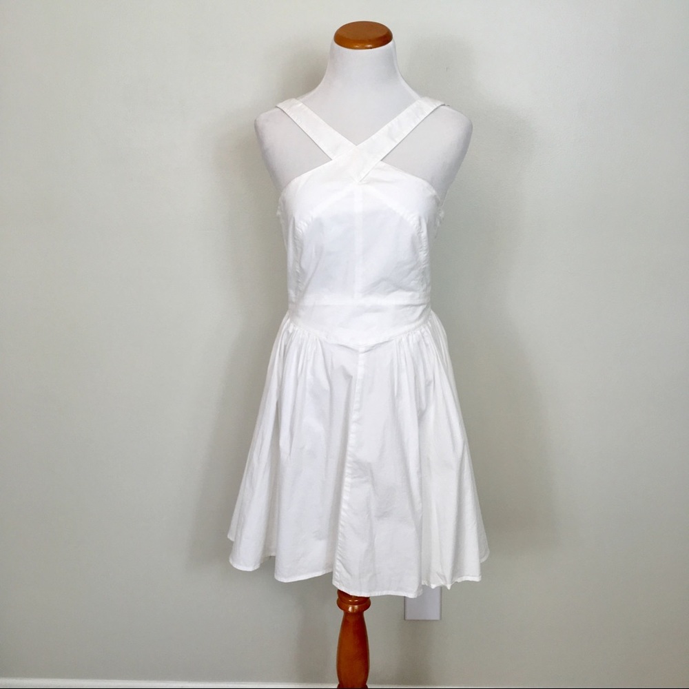 Victoria’s Secret moda international white dress